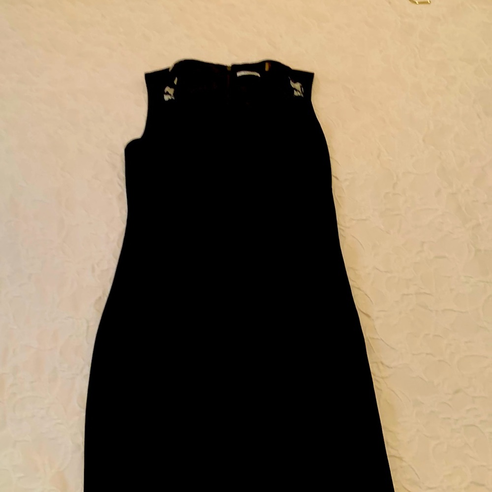 Black Tahari sleeveless sheath Sz 6